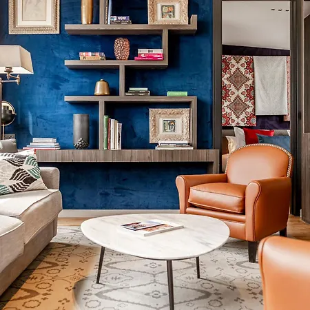 Maison Barnes Trocadero Szálloda 5*
