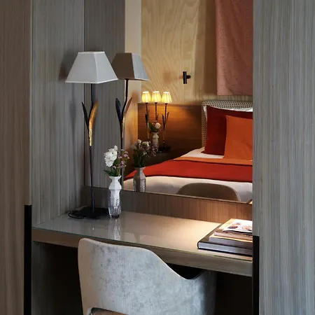 Maison Barnes Trocadero 5*